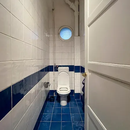 Comte De Luxury 4 Pers Parking Wifi Ac Apartment *