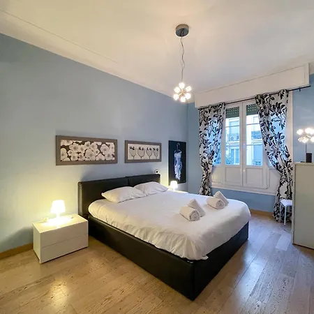 Comte De Luxury 4 Pers Parking Wifi Ac Nizza