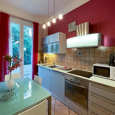 Apartment Comte De Luxury 4 Pers Parking Wifi Ac